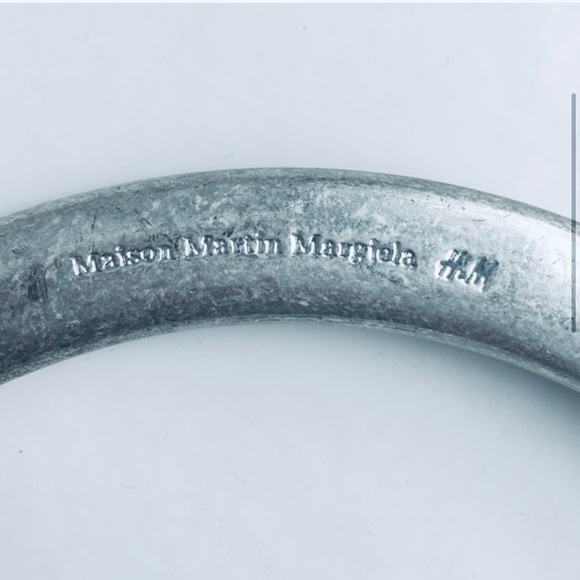 Maison Martin Margiela X H&M RARE Enlarged Key Ring Choker Necklace NIB NWOT - Picture 3 of 6